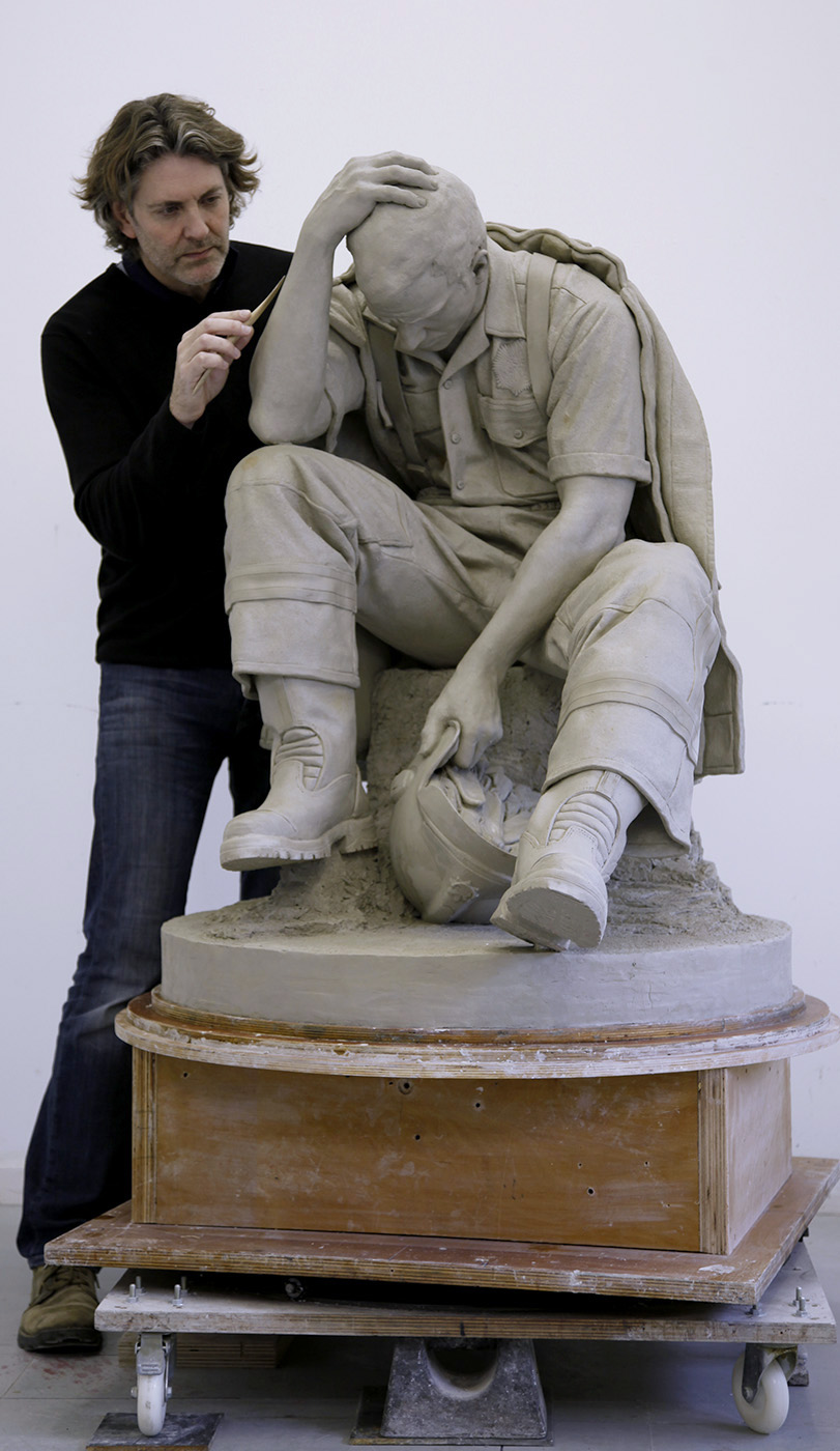 bronze sculptor